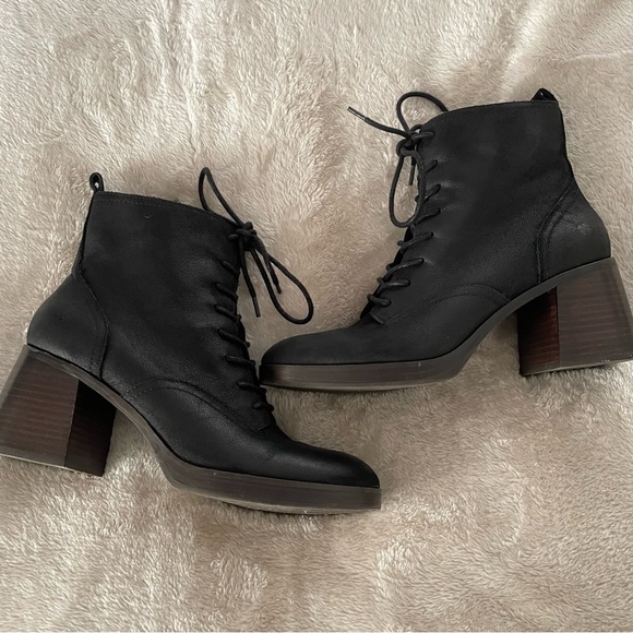 Lucky Brand Shoes - Lucky Brand Women's Qiama Lace-Up Heeled Combat Booties - Size 9.5 Leather